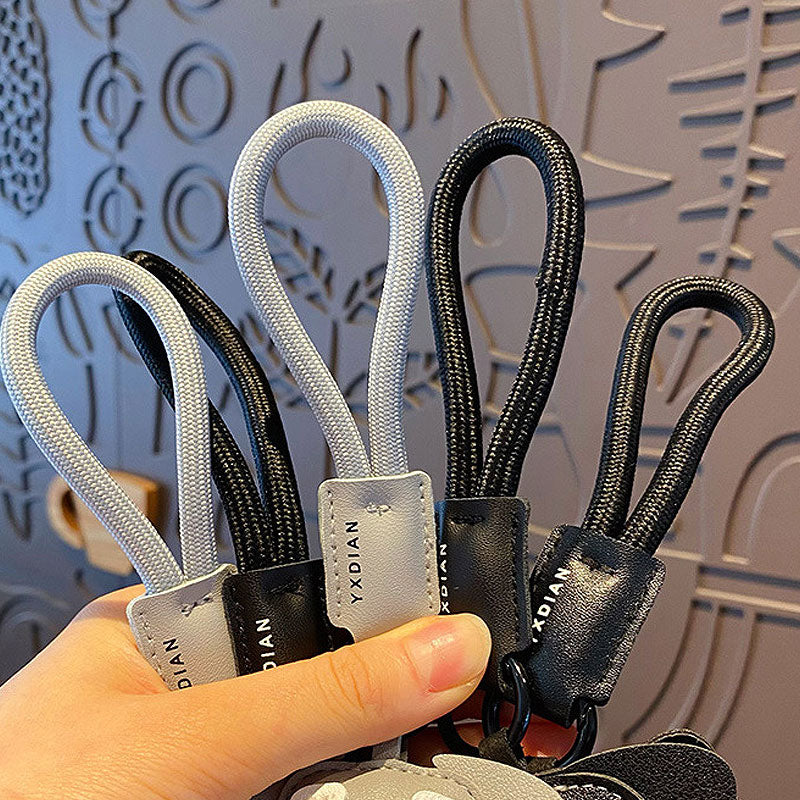 ハスキー 犬 革 キーチャーム キーホルダー キーリング キーチェーン バッグチャーム ストラップ アクセサリー 紛失予防 かわいい ジュエリー 可愛い 雑貨 鍵 車 レディース カップル 小物 ギフト プレゼント