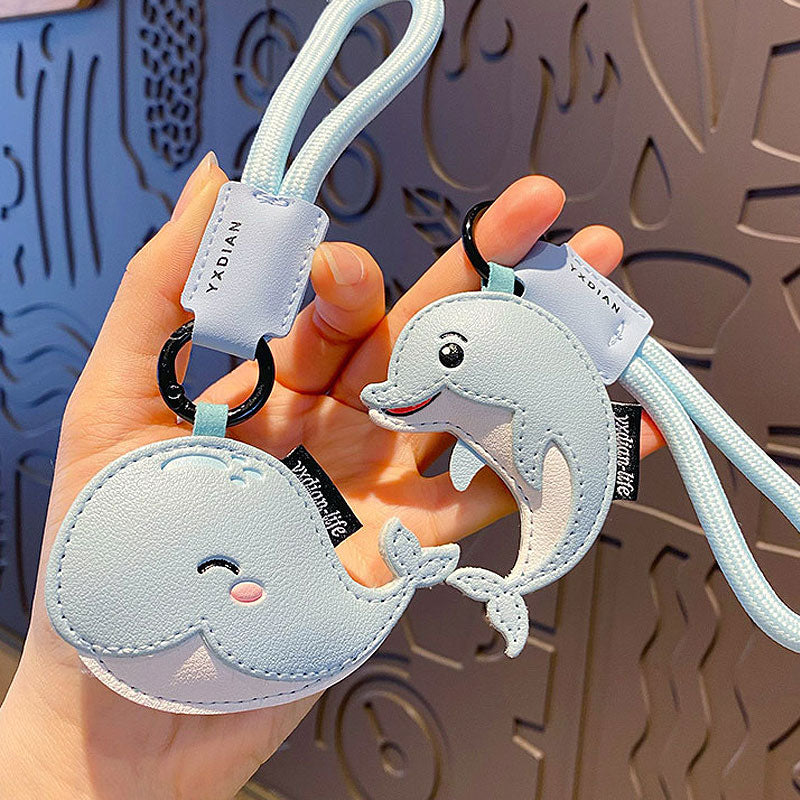 クジラ イルカ 革 キーチャーム キーホルダー キーリング キーチェーン バッグチャーム ストラップ アクセサリー 紛失予防 かわいい ジュエリー 可愛い 雑貨 鍵 車 レディース カップル 小物 ギフト プレゼント