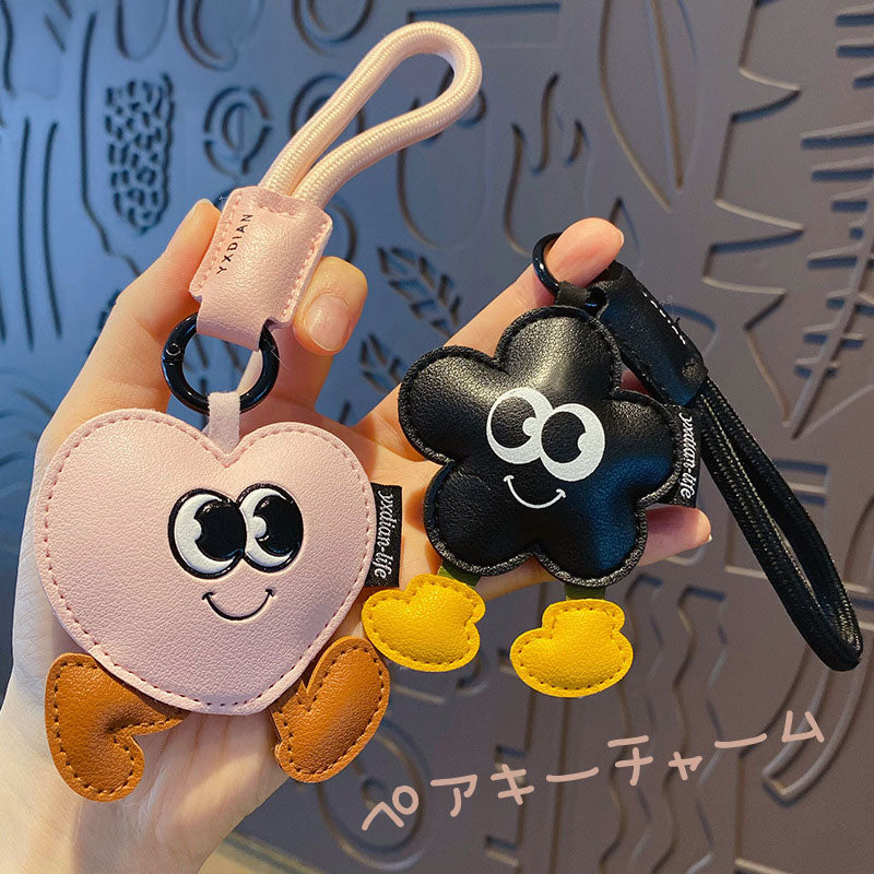 ハート 花 革 キーチャーム キーホルダー キーリング キーチェーン バッグチャーム ストラップ アクセサリー 紛失予防 かわいい ジュエリー 可愛い 雑貨 鍵 車 レディース カップル 小物 ギフト プレゼント