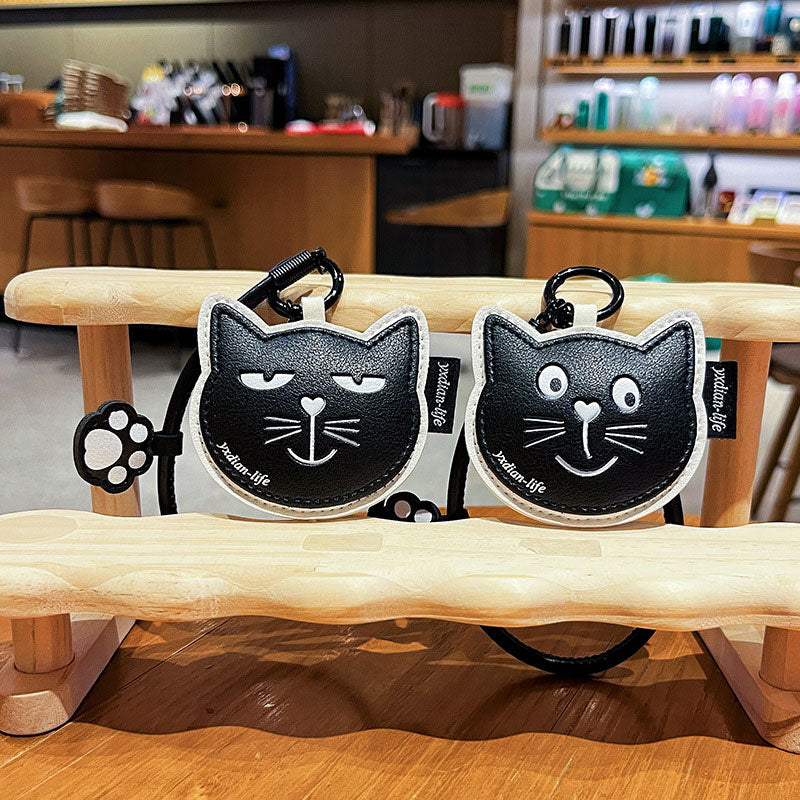 ネコ 黒 革 キーチャーム キーホルダー キーリング キーチェーン バッグチャーム ストラップ アクセサリー 紛失予防 かわいい ジュエリー 可愛い 雑貨 鍵 車 レディース カップル 小物 ギフト プレゼント