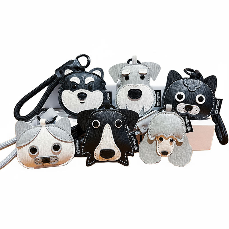 ネコ 黒 革 キーチャーム キーホルダー キーリング キーチェーン バッグチャーム ストラップ アクセサリー 紛失予防 かわいい ジュエリー 可愛い 雑貨 鍵 車 レディース カップル 小物 ギフト プレゼント