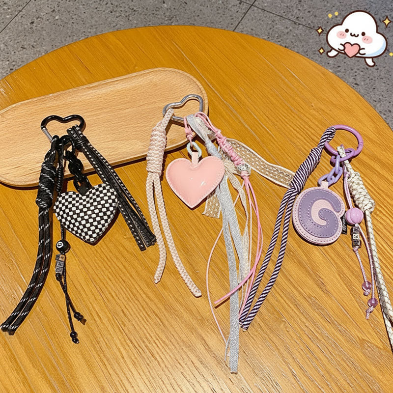 ハート G ピンク 革 キーチャーム キーホルダー キーリング キーチェーン バッグチャーム ストラップ アクセサリー 紛失予防 かわいい ジュエリー 可愛い 雑貨 鍵 車 レディース カップル 小物 ギフト プレゼント