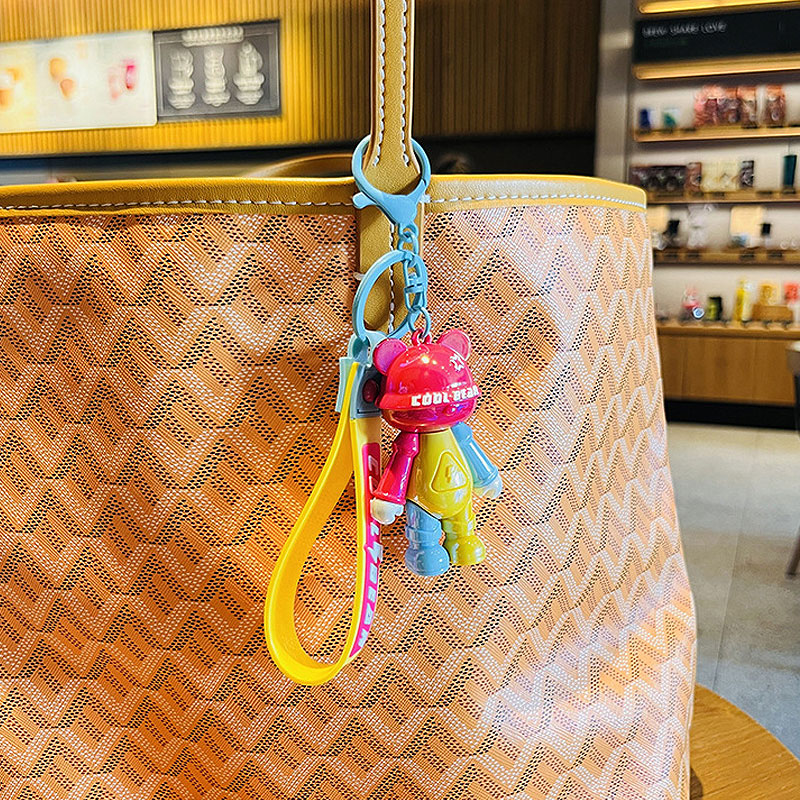 Bear クールクマ  キーチャーム キーホルダー キーリング キーチェーン バッグチャーム ストラップ アクセサリー 紛失予防 かわいい ジュエリー 可愛い 雑貨 鍵 車 レディース カップル 小物 ギフト プレゼント