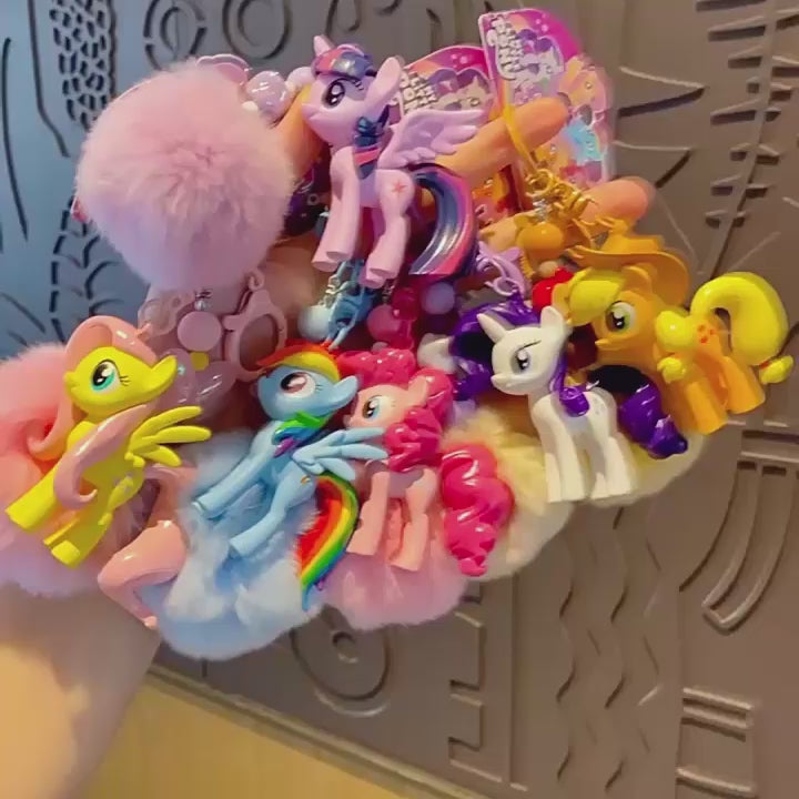 PONY 馬 ユニコーン キーチャーム キーホルダー キーリング キーチェーン バッグチャーム ストラップ アクセサリー 紛失予防 かわいい ジュエリー 可愛い 雑貨 鍵 車 レディース カップル 小物 ギフト プレゼント